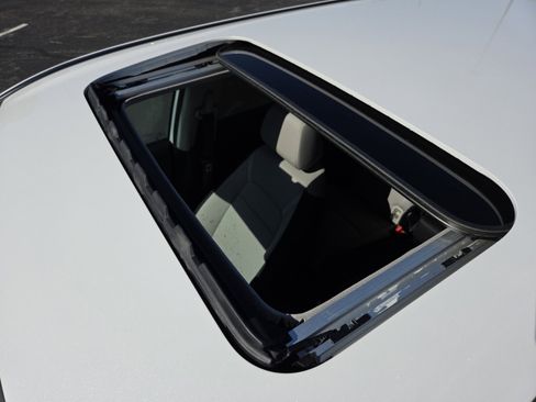 Certified 2024 Honda CR-V EX image 4