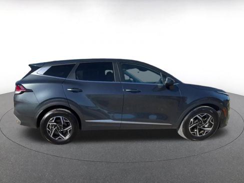 Used 2025 Kia Sportage LX image 15