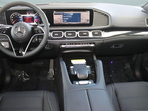 New 2026 Mercedes-Benz GLE 450 4MATIC Coupe image 17