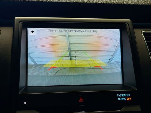 Used 2019 Ford Flex Limited image 17