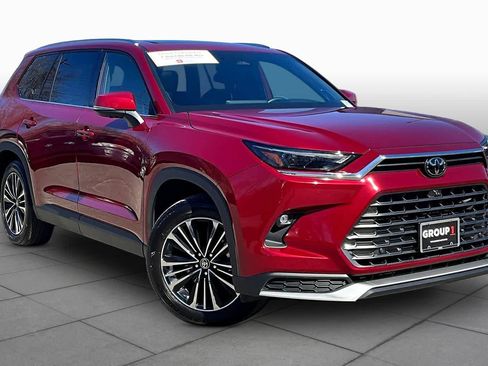 Certified 2025 Toyota Grand Highlander AWD Hybrid image 3