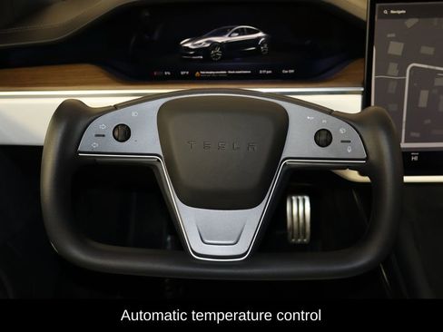 Used 2023 Tesla Model S Standard Range image 7