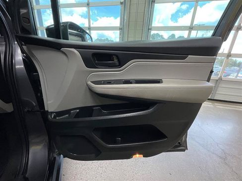 Used 2019 Honda Odyssey EX-L image 29