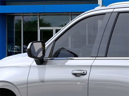 New 2026 Chevrolet Tahoe LS image 12