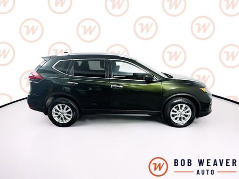 Used 2018 Nissan Rogue SV AWD/4WD image 9