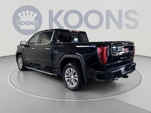 Used 2024 GMC Sierra 1500 Denali w/ Technology Package AWD/4WD image 8