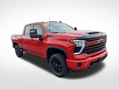 Used 2024 Chevrolet Silverado 3500 LTZ w/ LTZ Plus Package AWD/4WD image 10