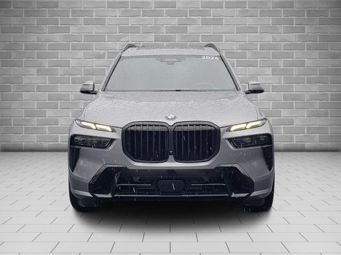 Used 2026 BMW X7 xDrive40i AWD/4WD image 2