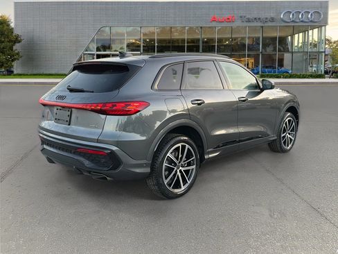 New 2026 Audi Q5 Premium Plus AWD/4WD image 3
