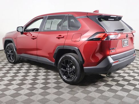 Used 2025 Toyota RAV4 LE FWD image 10