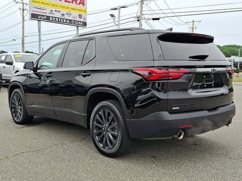 Used 2024 Chevrolet Traverse RS AWD/4WD image 4