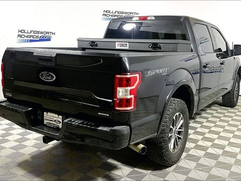 Used 2019 Ford F150 XLT w/ Equipment Group 302A Luxury AWD/4WD image 9