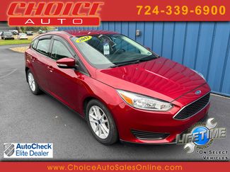 Used 2017 Ford Focus SE w/ Cold Weather Package image 1