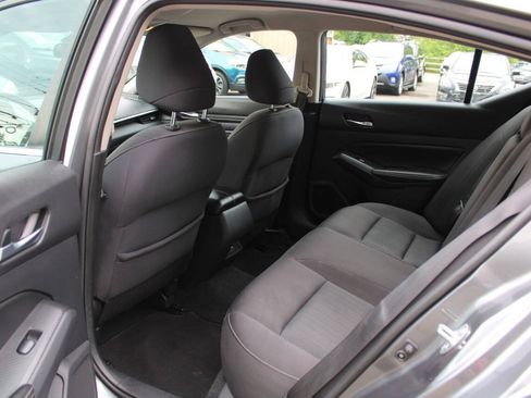 Used 2019 Nissan Altima 2.5 S FWD image 43