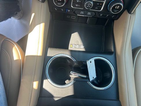 Used 2023 Chevrolet Tahoe Premier w/ Premium Package 2 image 20