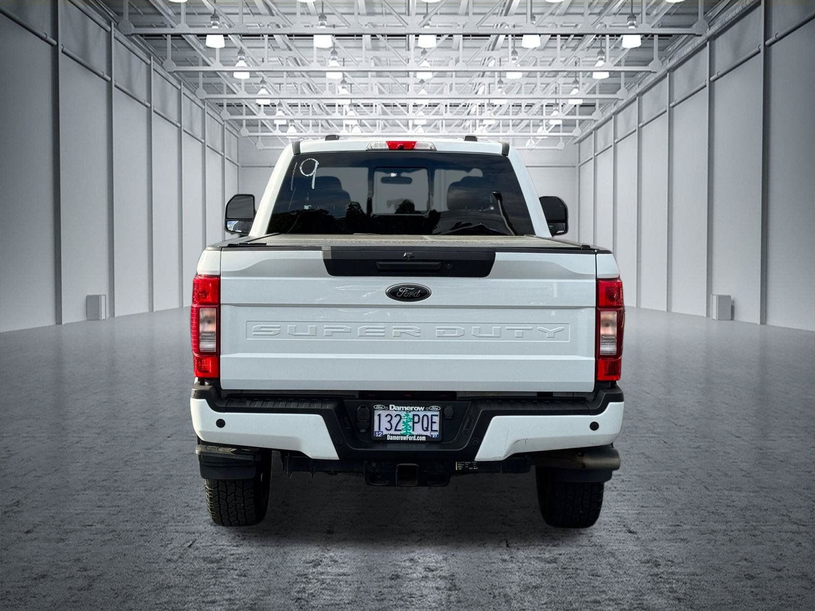 Used 2022 Ford F350 XLT w/ Black Appearance Package AWD/4WD image 11