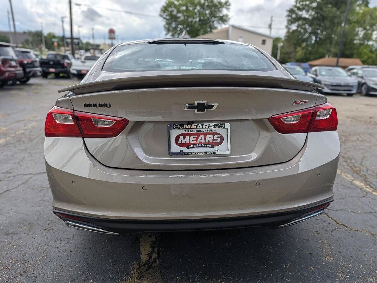 Used 2025 Chevrolet Malibu RS FWD image 9
