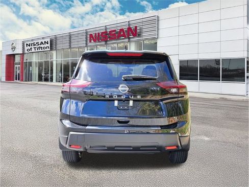 New 2026 Nissan Rogue SV FWD image 5