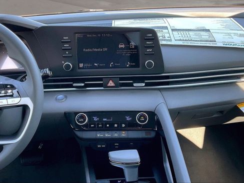 New 2026 Hyundai Elantra Blue image 6