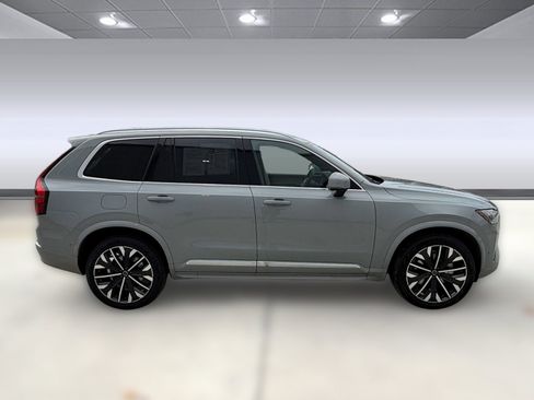 Certified 2026 Volvo XC90 B6 Plus w/ Protection Package Premier AWD/4WD image 8