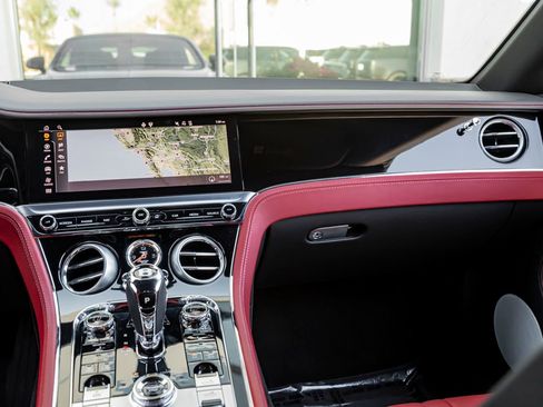 Certified 2023 Bentley Continental GT V8 AWD/4WD image 26