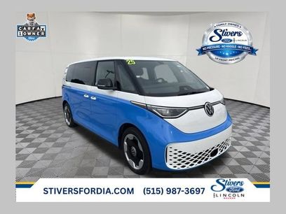 Used 2025 Volkswagen ID. Buzz Pro S