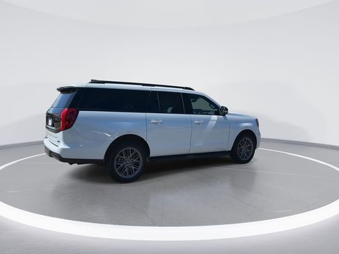 New 2026 Ford Expedition Max Platinum AWD/4WD image 2