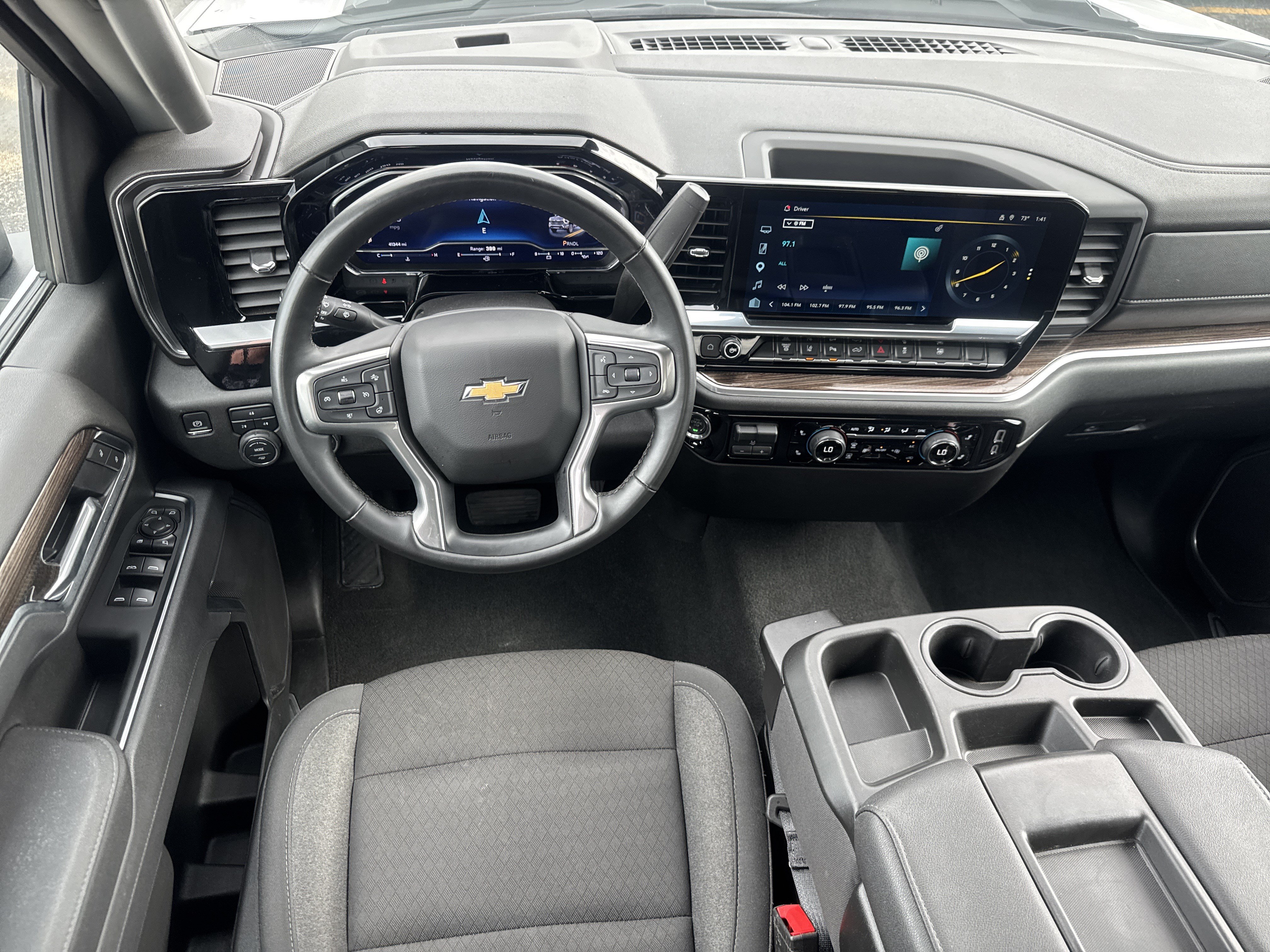 Used 2025 Chevrolet Silverado 2500 LT w/ Safety Package AWD/4WD image 7