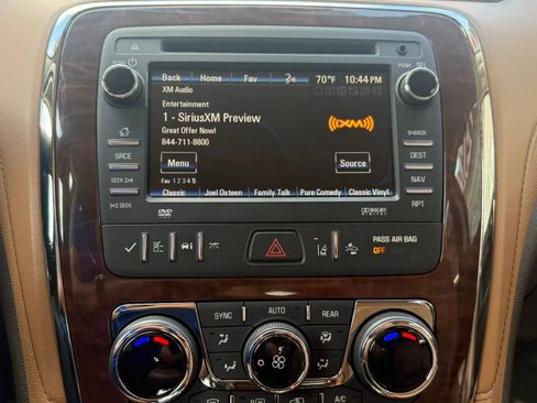 Used 2014 Buick Enclave Leather AWD/4WD image 21