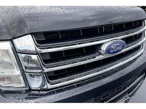 Used 2016 Ford Expedition XLT AWD/4WD image 33