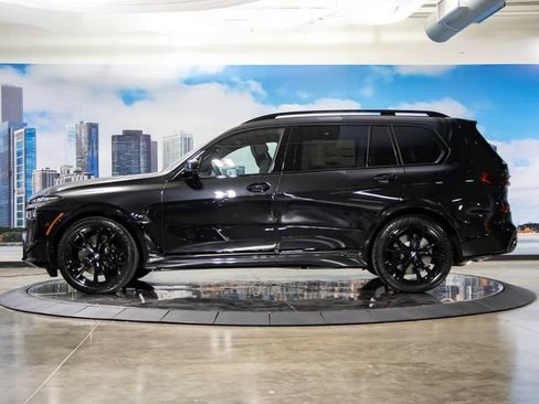 Certified 2025 BMW X7 M60i AWD/4WD image 6