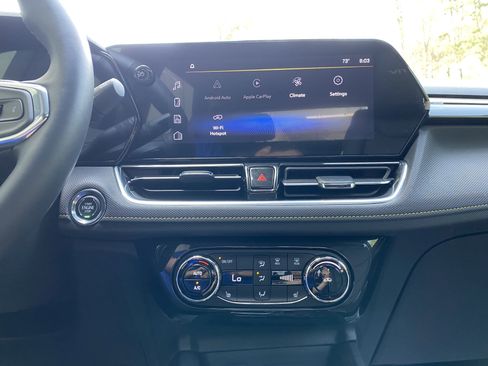 Used 2025 Chevrolet TrailBlazer ACTIV w/ Convenience Package FWD image 24