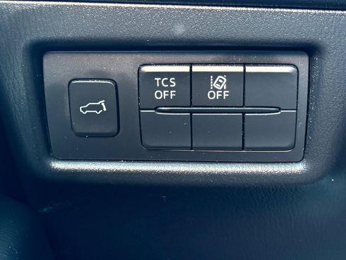 Used 2017 MAZDA CX-5 Touring w/ Preferred Equipment Package image 18