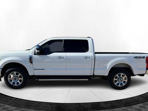 Used 2021 Ford F250 Lariat w/ Lariat Ultimate Package image 2