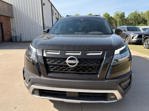 Certified 2023 Nissan Pathfinder Rock Creek image 8