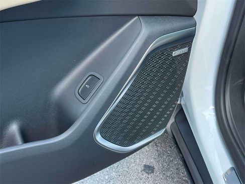 New 2026 Buick Enclave Preferred w/ Power Package image 23