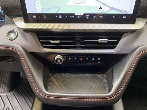 Used 2025 Ford Explorer ST-Line AWD/4WD image 50