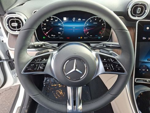 New 2026 Mercedes-Benz GLC 300 4MATIC image 17