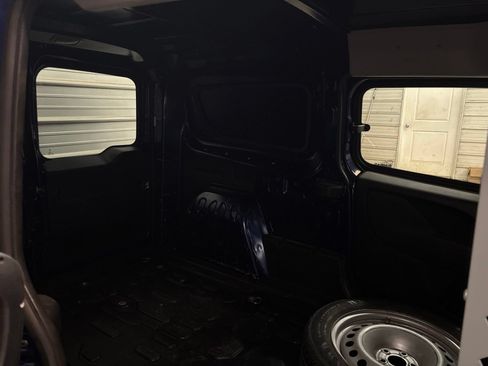 Used 2016 RAM ProMaster City Tradesman SLT w/ Rear Back-up Camera Group FWD image 32