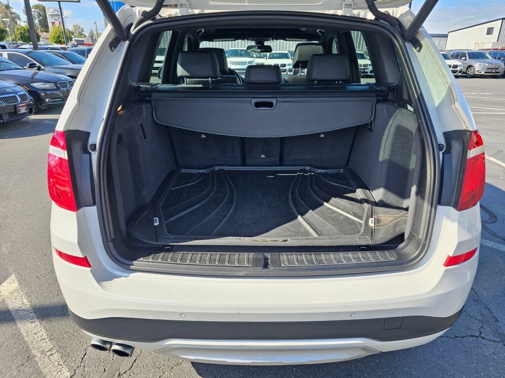 Used 2016 BMW X3 xDrive28i AWD/4WD image 15