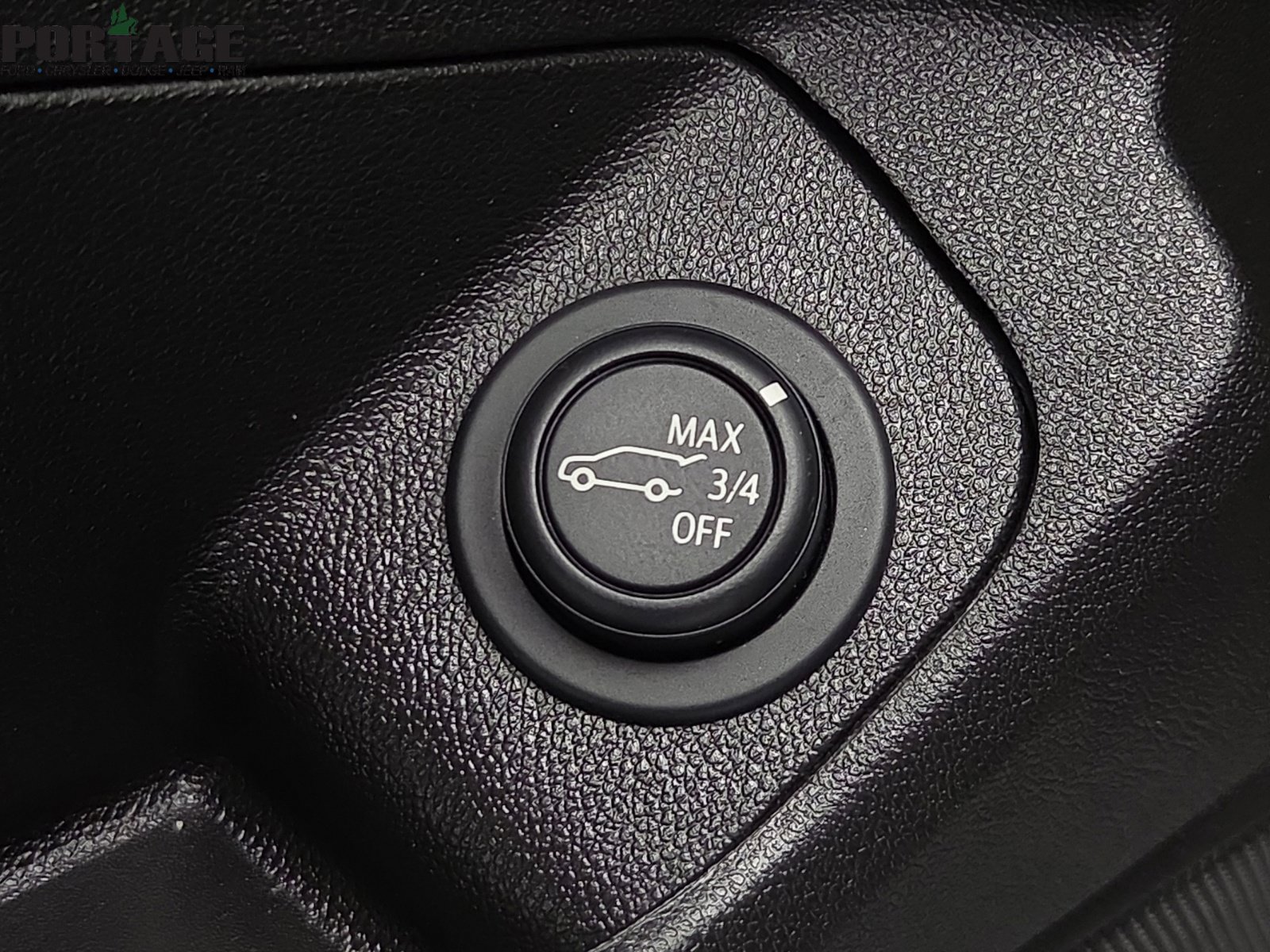 Used 2023 GMC Terrain Denali w/ LPO, Floor Liner Package AWD/4WD image 19