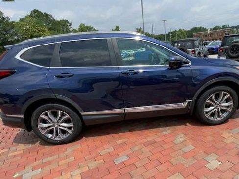 Used 2020 Honda CR-V Touring image 2