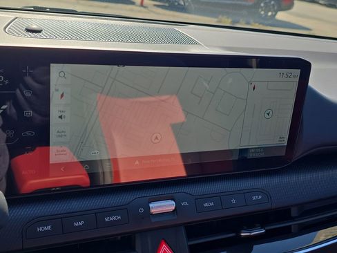New 2025 Kia K4 GT-Line w/ GT-Line Premium Package FWD image 25