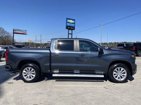 Used 2021 Chevrolet Silverado 1500 Custom image 8