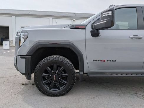 Used 2024 GMC Sierra 2500 AT4 w/ AT4 Premium Plus Package AWD/4WD image 22