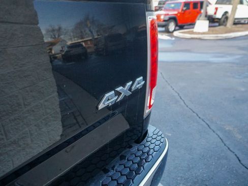 Used 2018 RAM 1500 Laramie w/ Convenience Group image 11