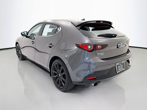 Used 2025 MAZDA MAZDA3 Hatchback w/Premium Plus Pkg image 5