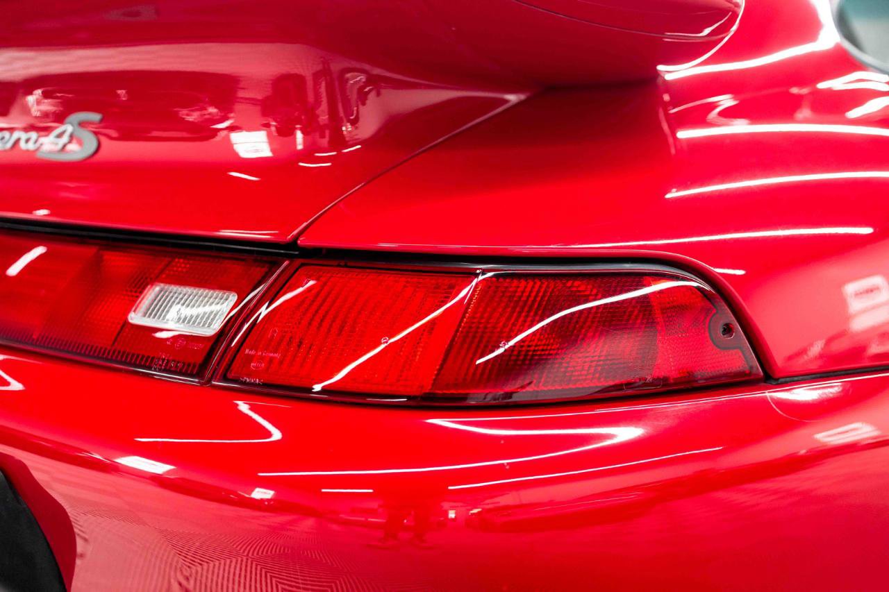 Used 1998 Porsche 911 Carrera 4S AWD/4WD image 25