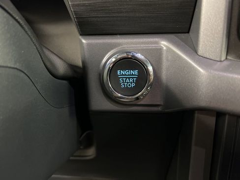 New 2026 Ford F150 XLT w/ Equipment Group 302A MID image 19