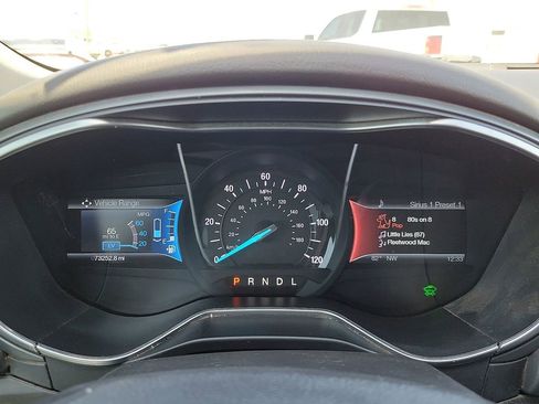 Used 2014 Ford Fusion Titanium image 23